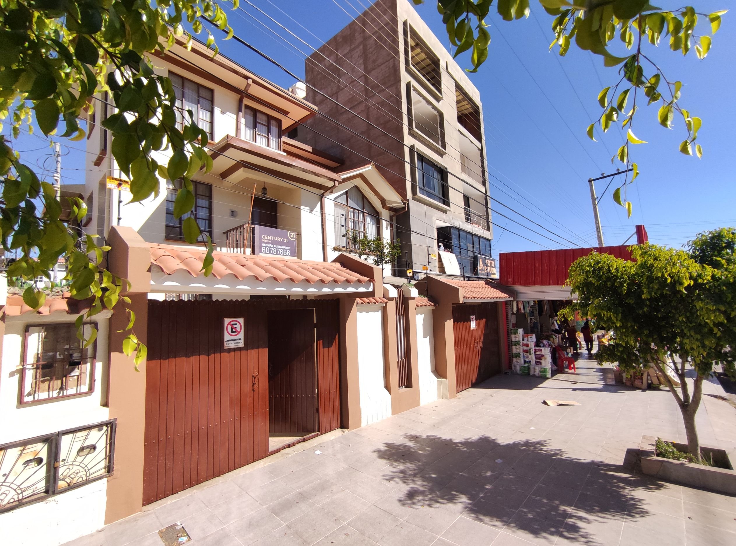 259.000$ casa comercial sobre la av. Circunvalación pacata 