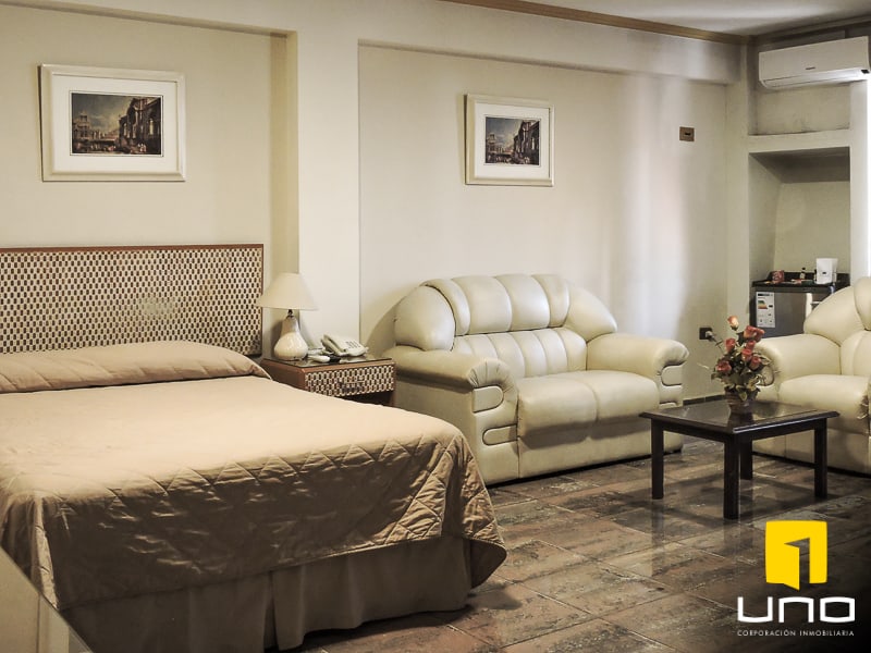 En Venta Hotel Las Americas En El Tradicional Centro Cruceño