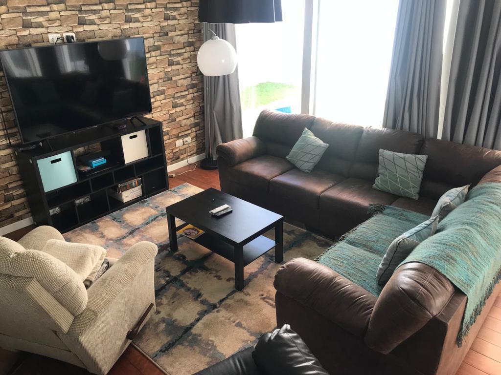 hermosa y confortable casa