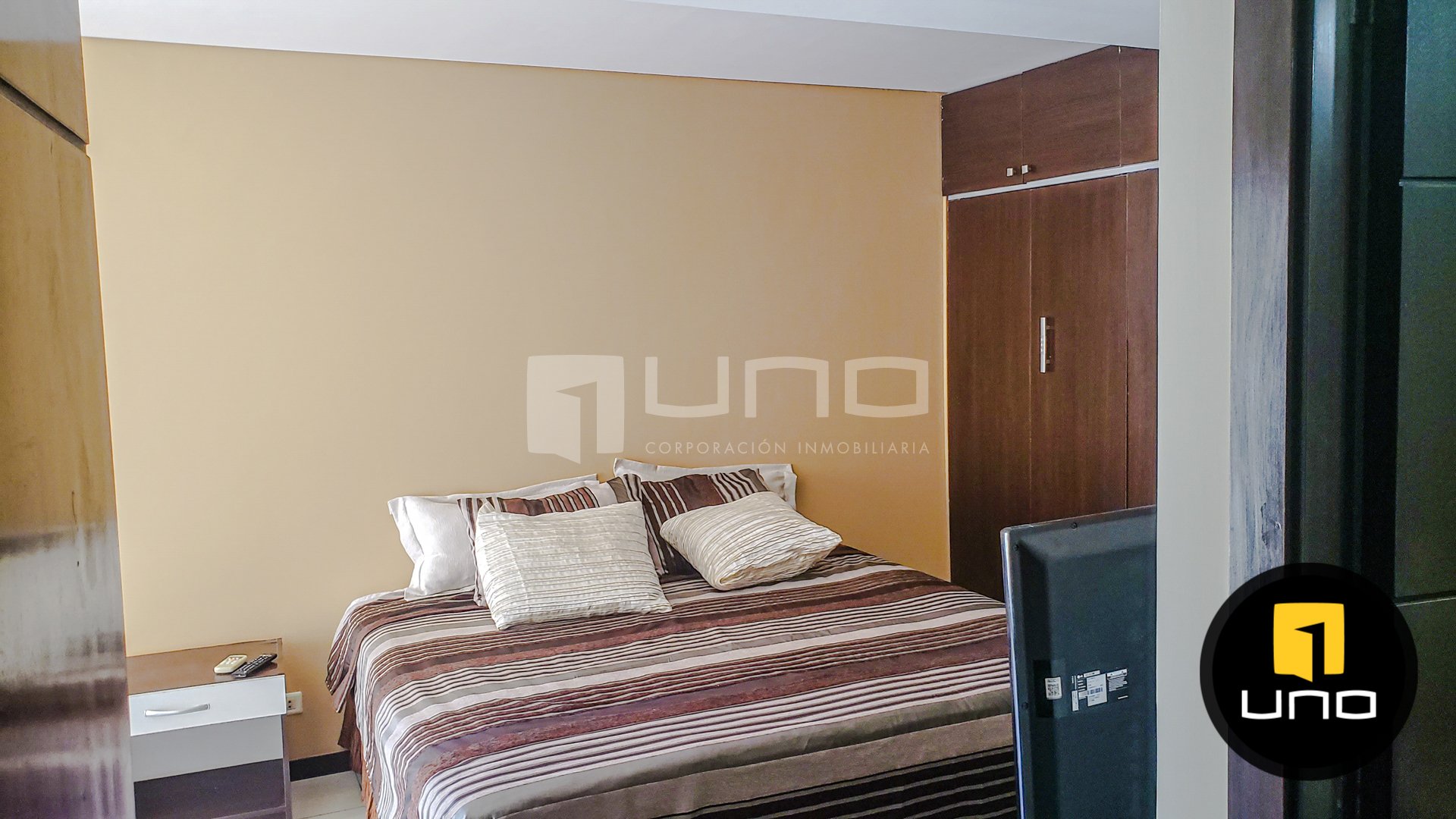 Departamento Amoblado De 3 Dormitorios En Edificio Curupau