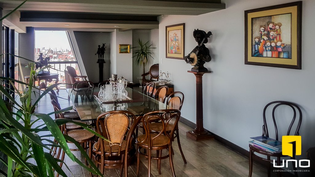 En Venta Lujoso Departamento Penthouse En Equipetrol