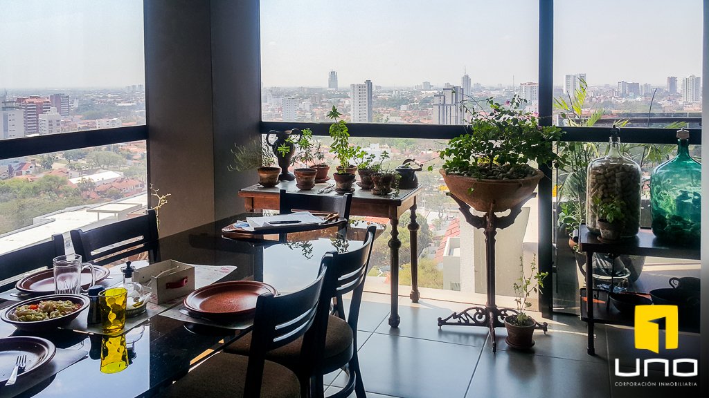 En Venta Lujoso Departamento Penthouse En Equipetrol