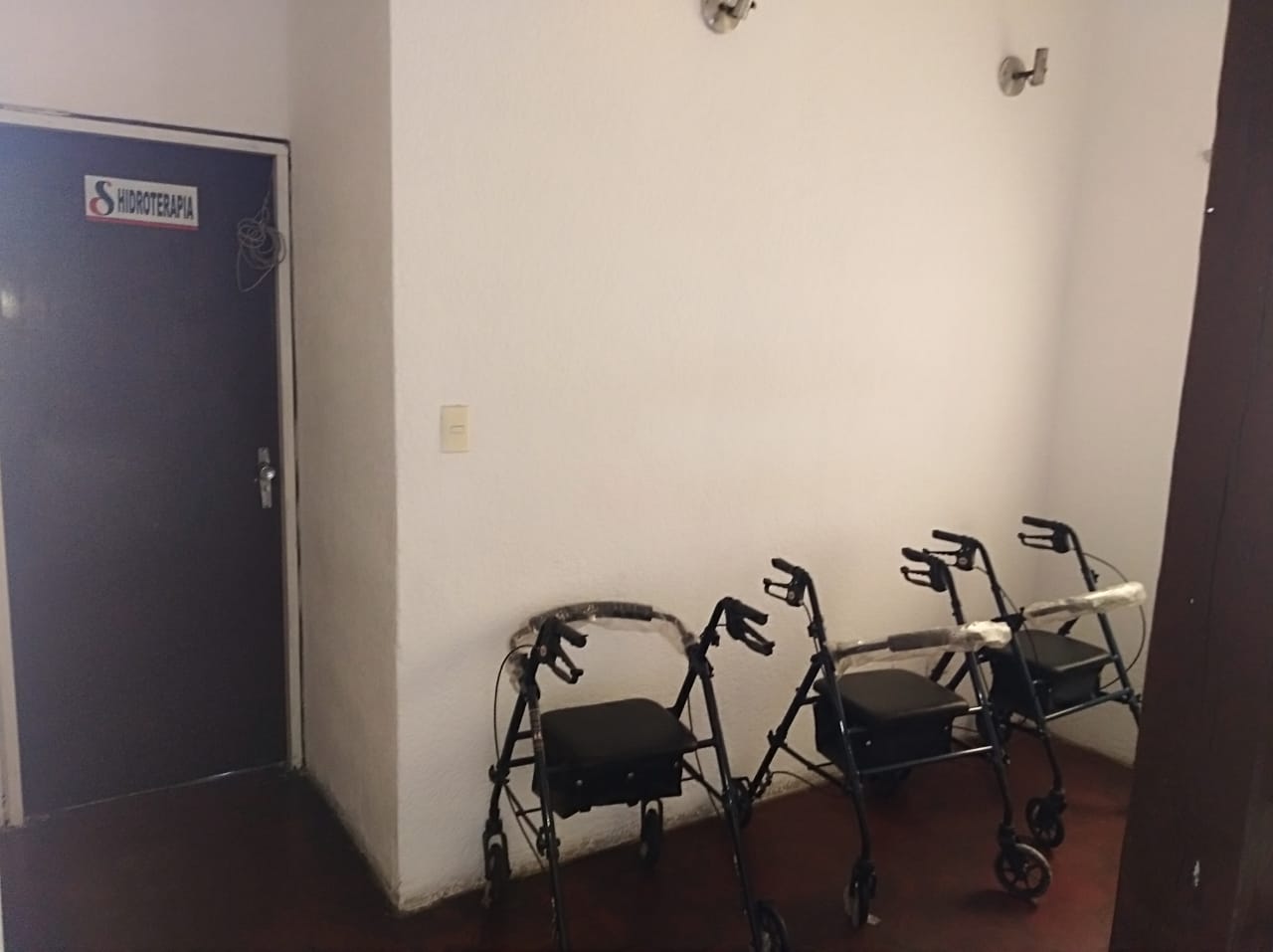 Casa ideal para empresa o negocio - en Venta