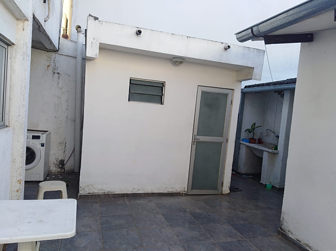 Casa ideal para empresa o negocio - en Venta