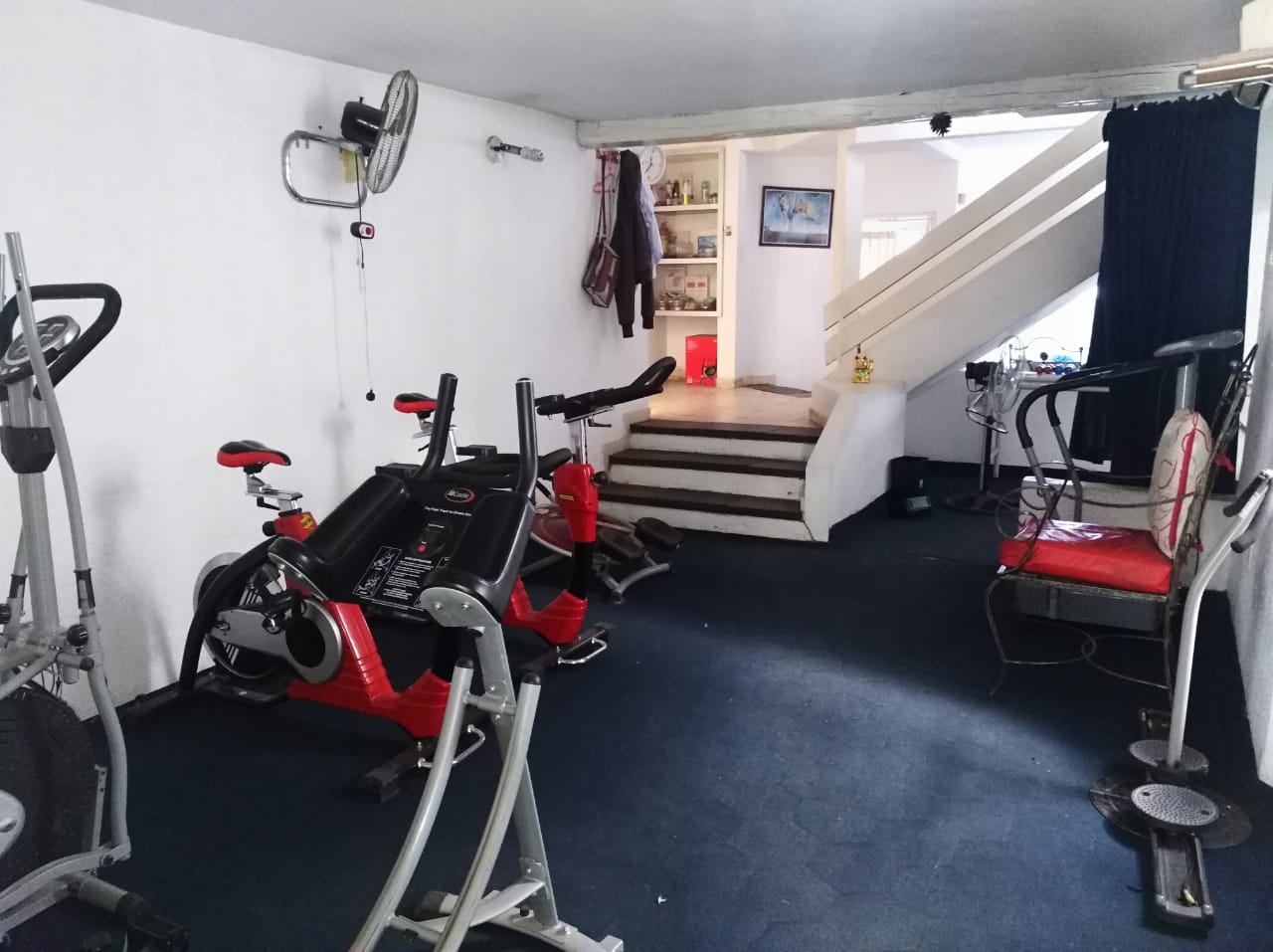 Casa ideal para empresa o negocio - en Venta