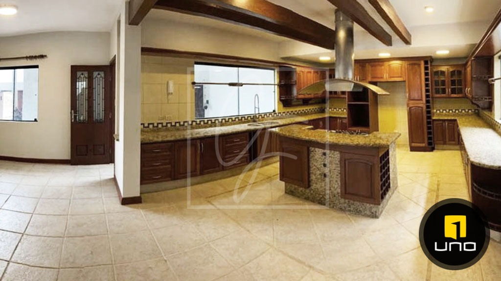 LUJOSA CASA CON PISCINA PROPIA Y 4 DORM EN ALQUILER,B.LAS PA