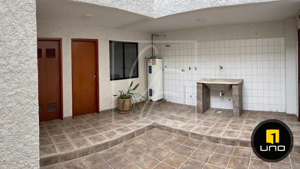 LUJOSA CASA CON PISCINA PROPIA Y 4 DORM EN ALQUILER,B.LAS PA