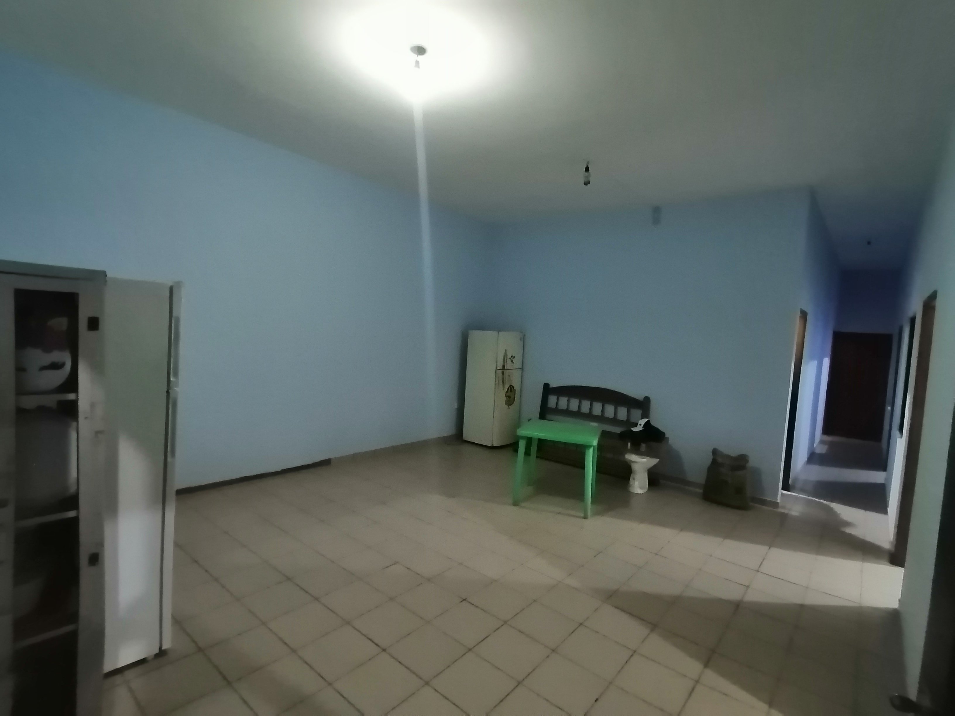 CASA INDEPENDIENTE EN ANTICRETICO ZONA ESTE 8VO Y 9NO ANILLO