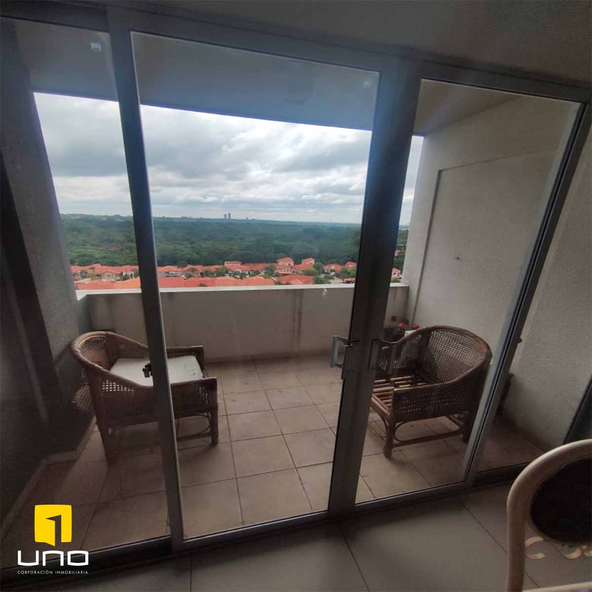 INMEJORABLE PRECIO,DEPARTAMENTO EN VENTA,AV ROCA CORONADO