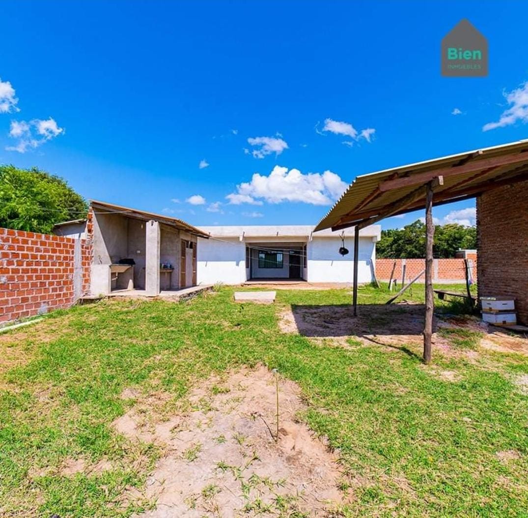 CASA EN VENTA EN ZONA OESTE URB. LAS PALMERAS