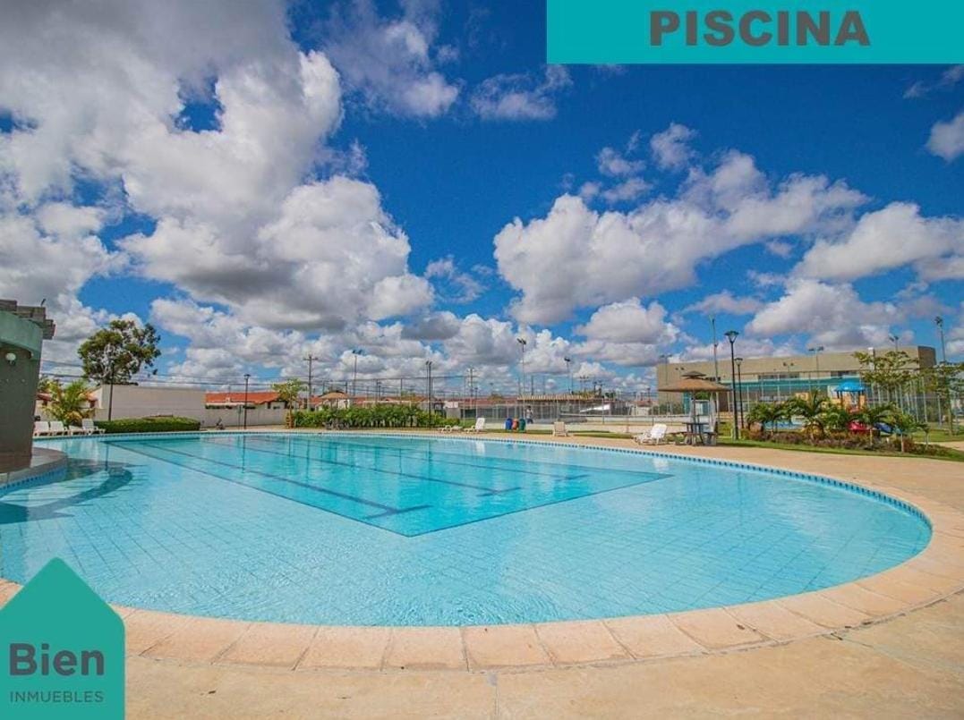 HERMOSA CASA EN VENTA  EN LA FONTANA LA REVIERA 