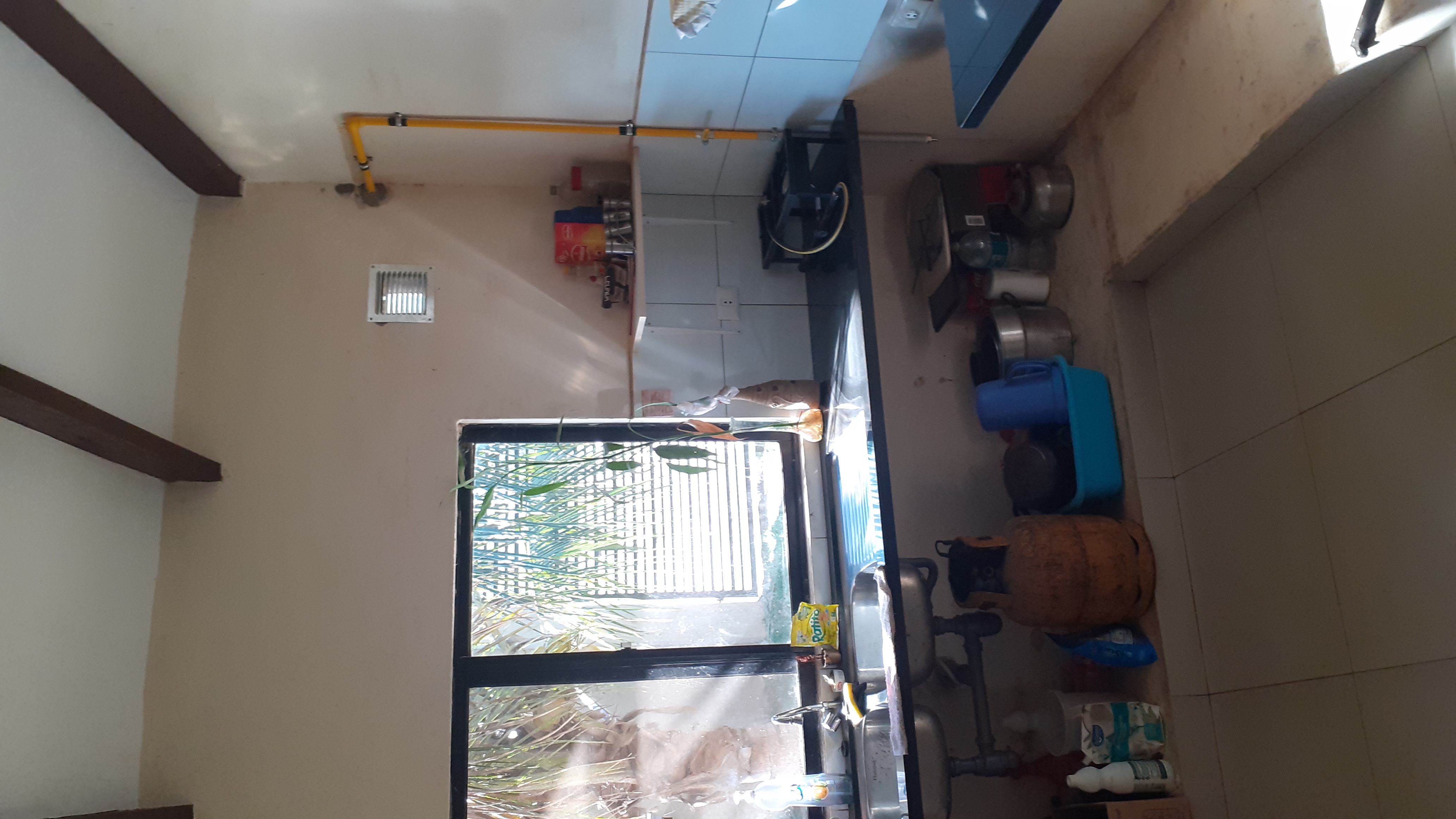 ACOGEDORA CASA EN VENTA A 5 MINUTOS DE COTOCA