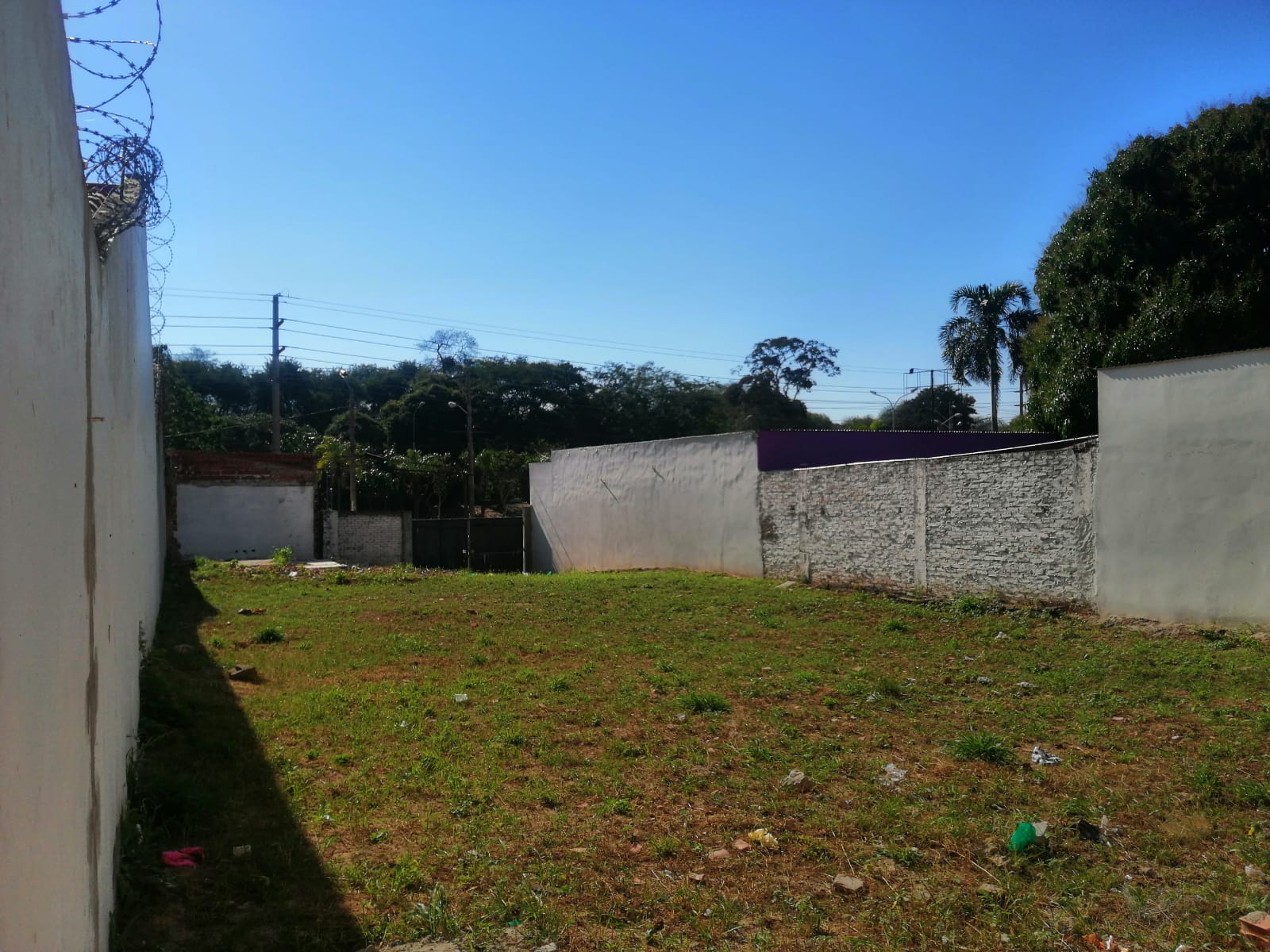   ZONA SIRARI / AV. 4TO ANILLO - INDICE 6 - TERRENO EN VENTA
