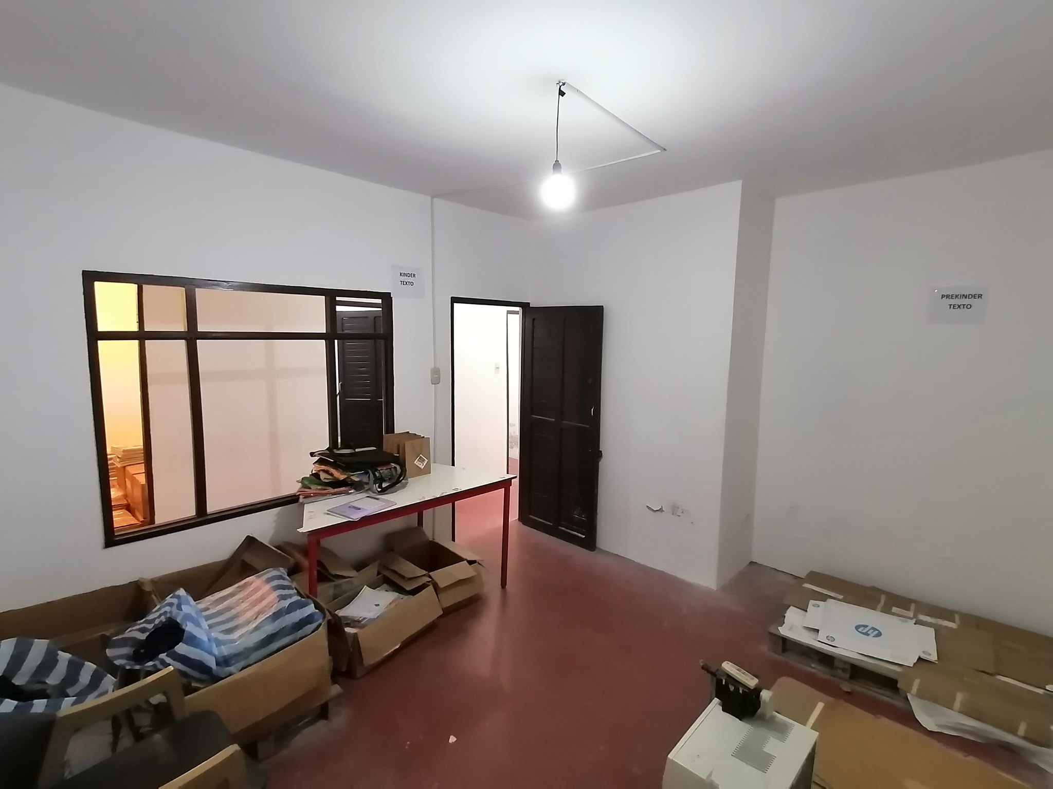 CASA PEQUEÑA INDEPENDIENTE EN ANTICRETICO AVE BANZER