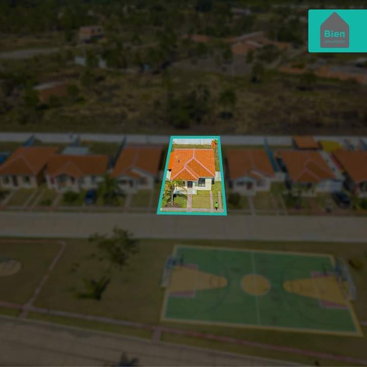 CASA EN VENTA EN EL CONDOMINIO PATUJÚ POR LA CARRETERA G77. 
