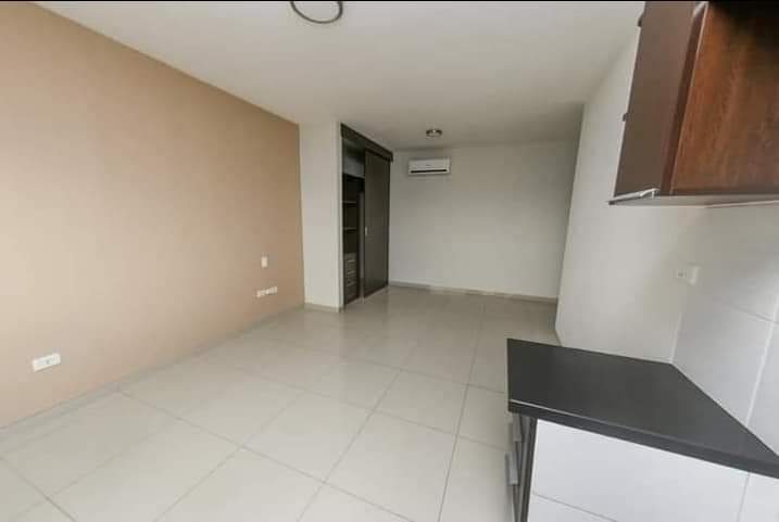 EN VENTA CÉNTRICO MONOAMBIENTE EN LA ZONA DE LAS 7 CALLES