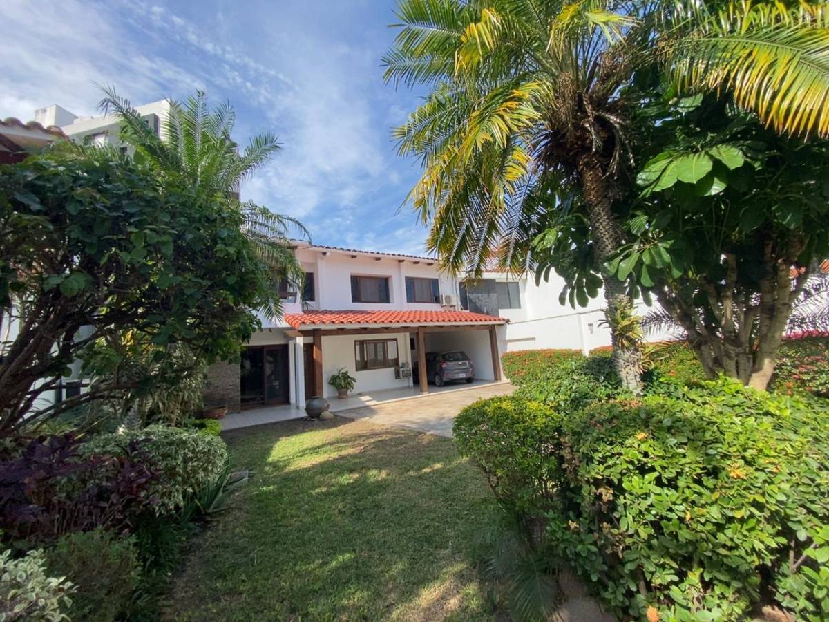 🛑 BELLA CASA EN VENTA - AV. LOS CUSIS 🛑