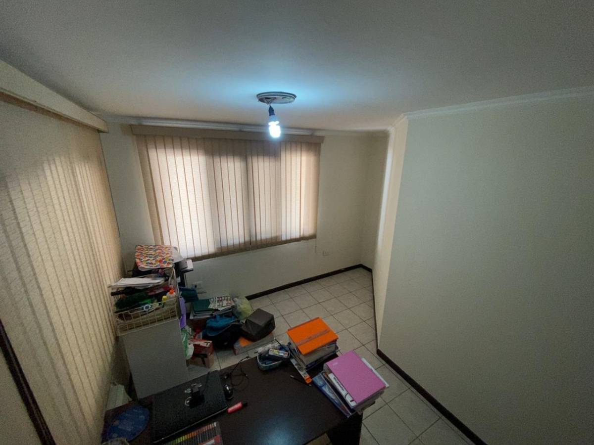 🛑 BELLA CASA EN VENTA - AV. LOS CUSIS 🛑