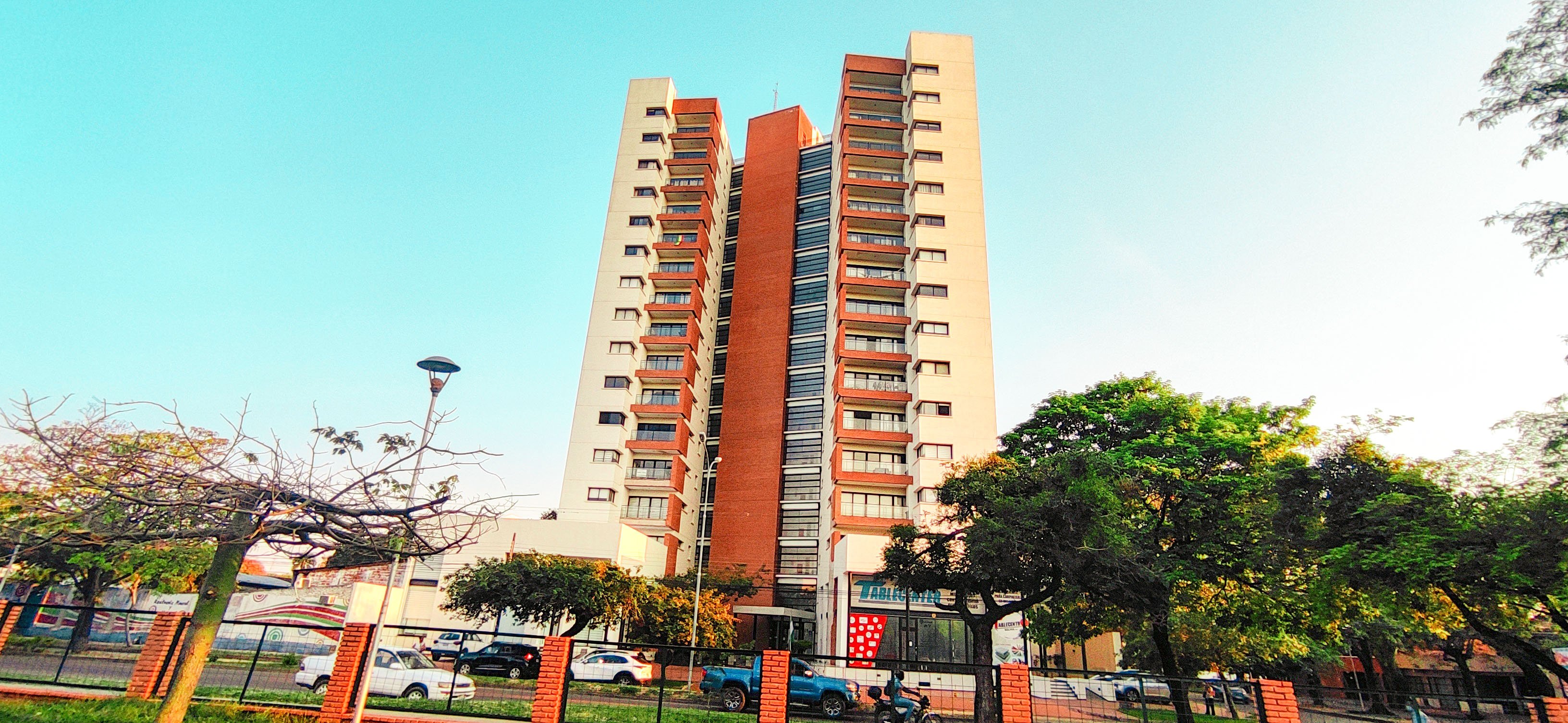 Departamento En ALQUILER Con La Mejor Vista De La Ciudad!