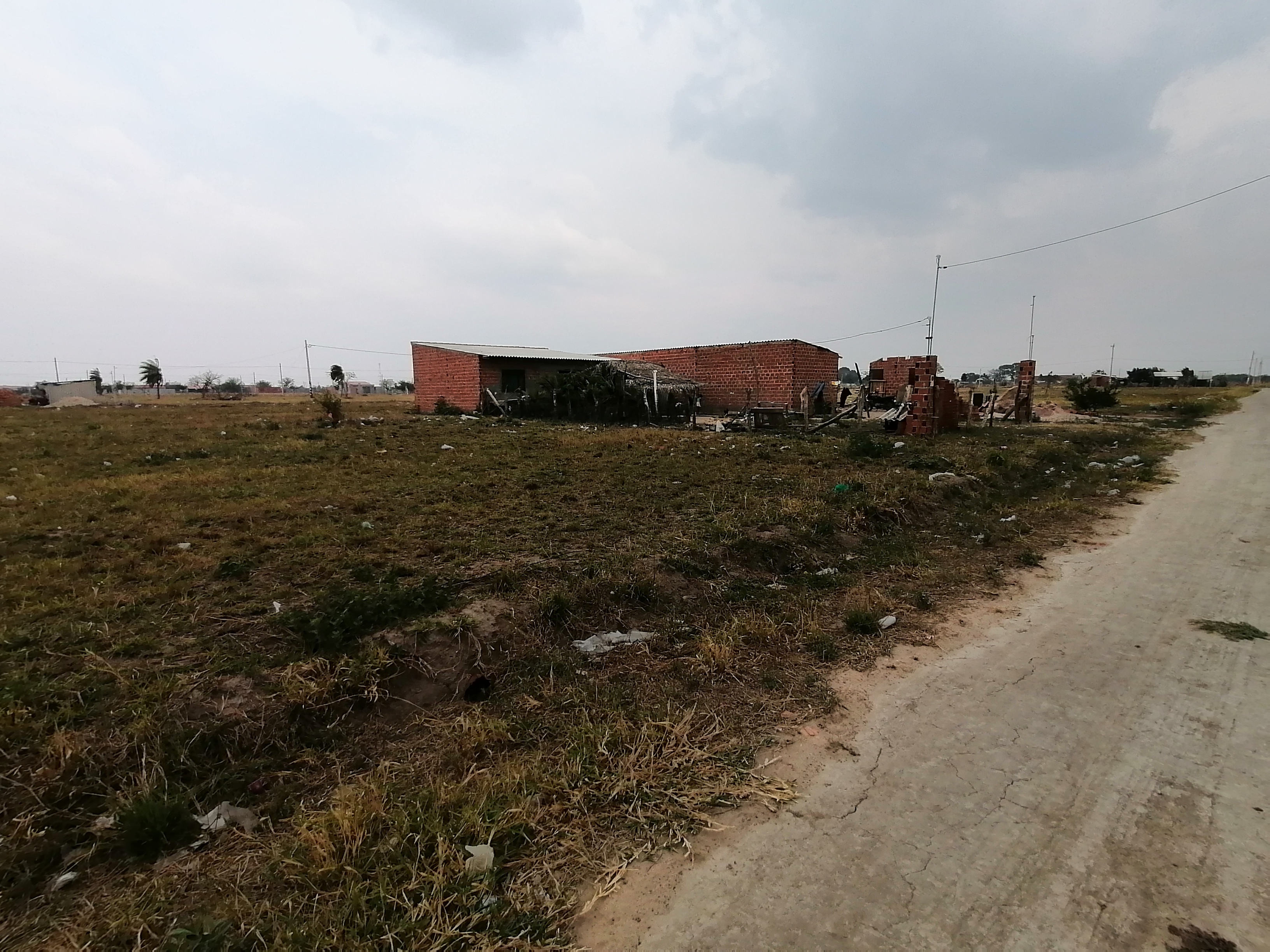 LOTE EN VENTA ZONA NORTE URBANIZACION CELINA 7