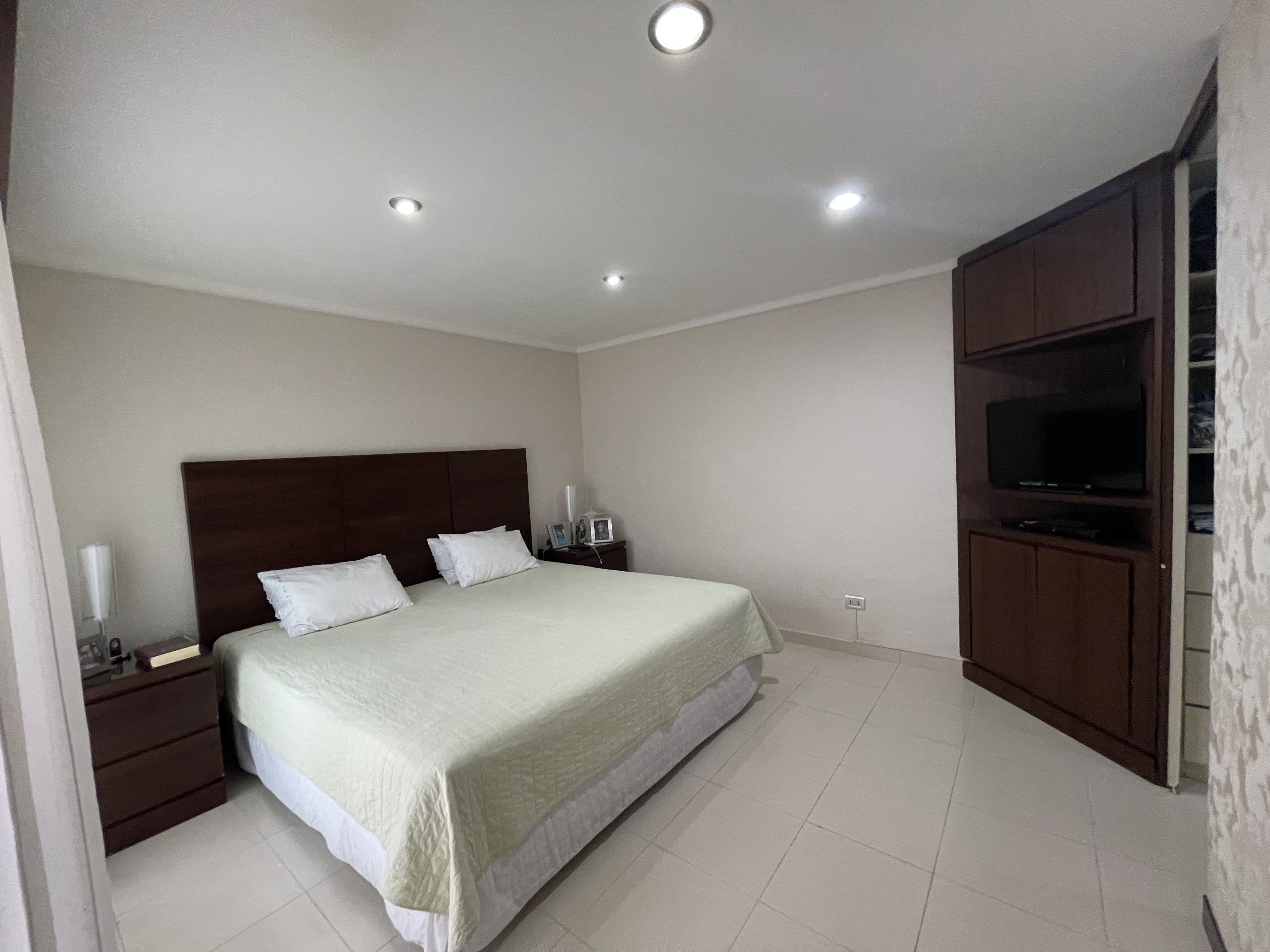 Casa de lujo en venta en Equipetrol Norte 