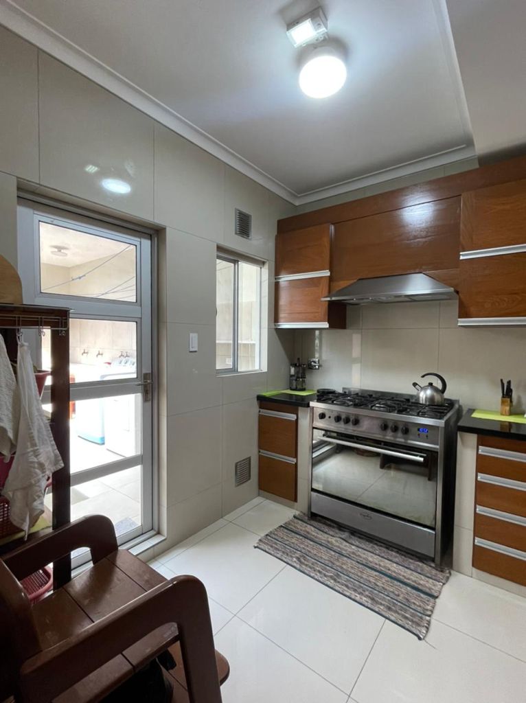 ZONA NORTE, Av. Banzer km9- CASA EN VENTA - Cond. Barceló