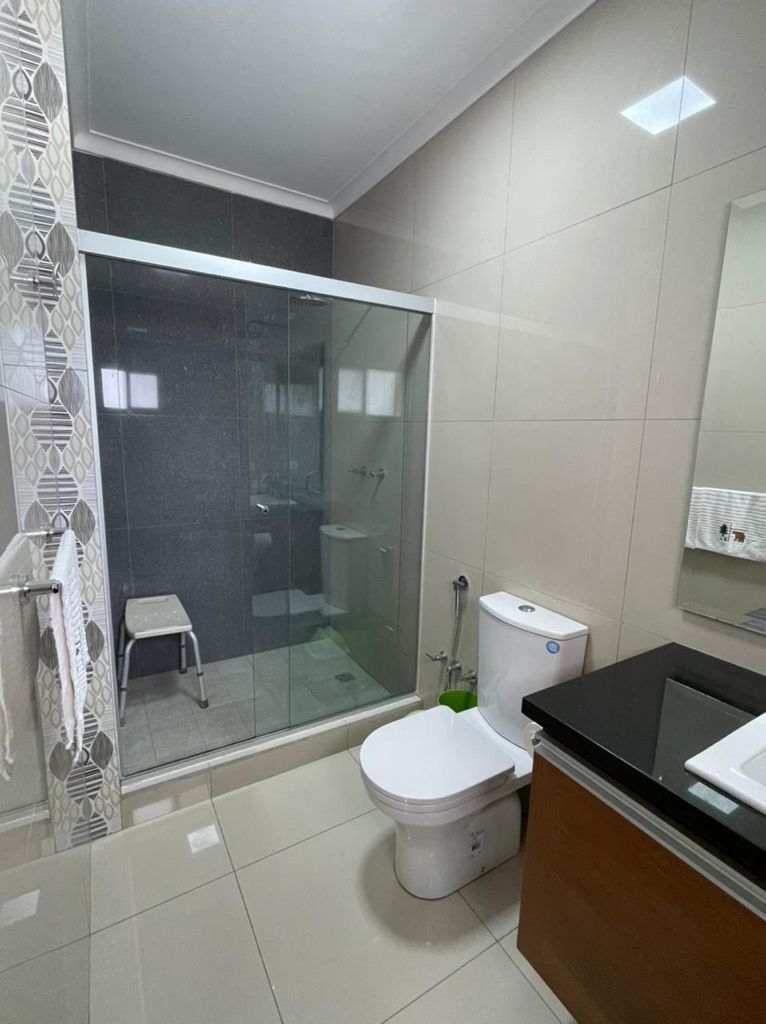 ZONA NORTE, Av. Banzer km9- CASA EN VENTA - Cond. Barceló