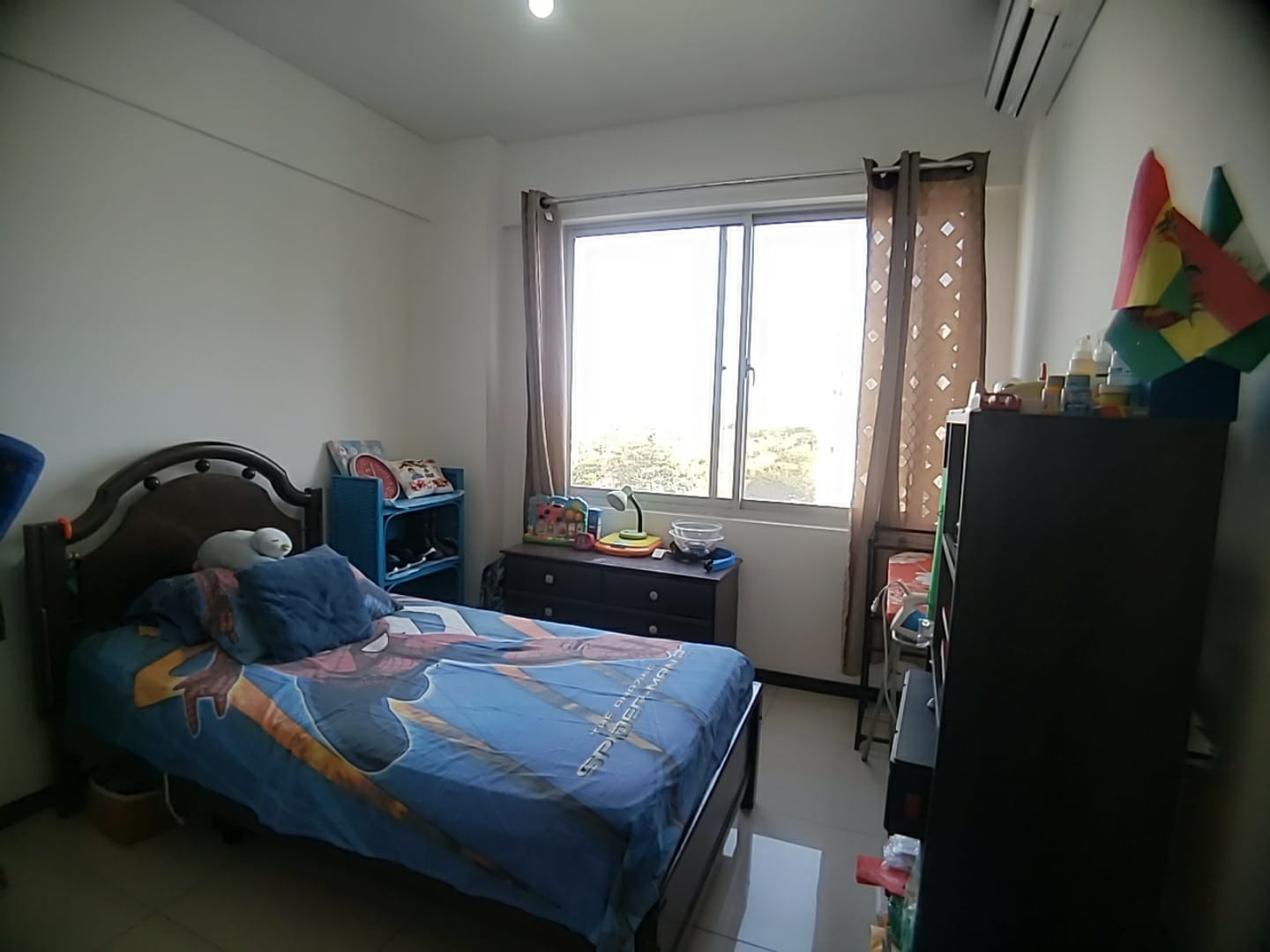 DEPARTAMENTO DE 2 DORMITORIOS EN VENTA- COND. CURUPAU 3