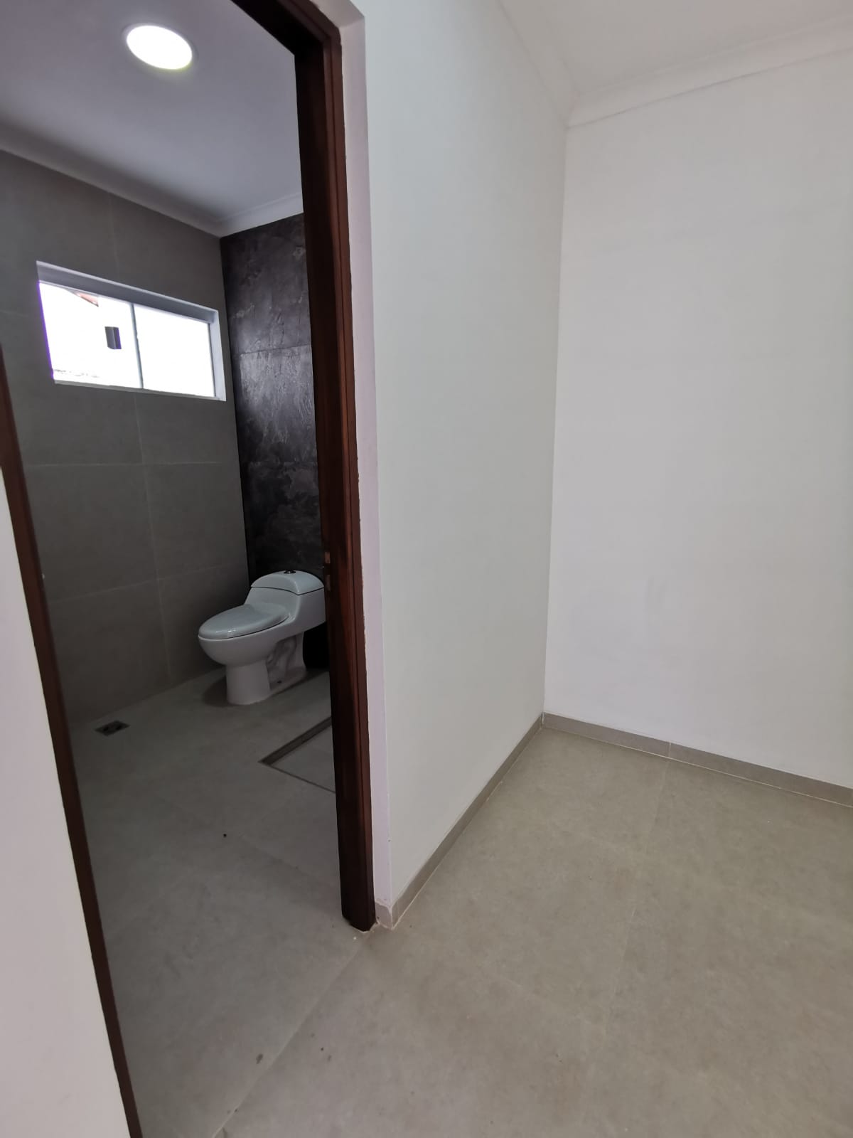 A ESTRENAR CASA DE 4 DORM (1SUITE con vestidor