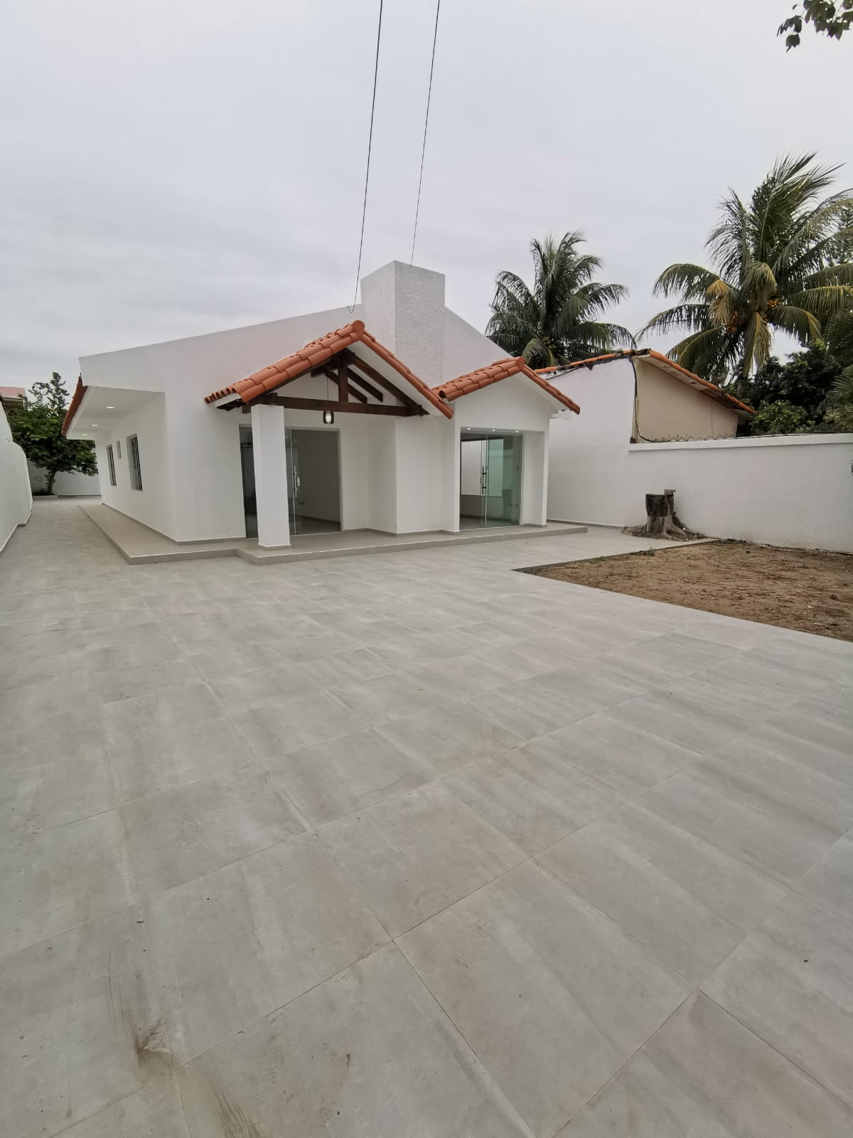 A ESTRENAR CASA DE 4 DORM (1SUITE con vestidor