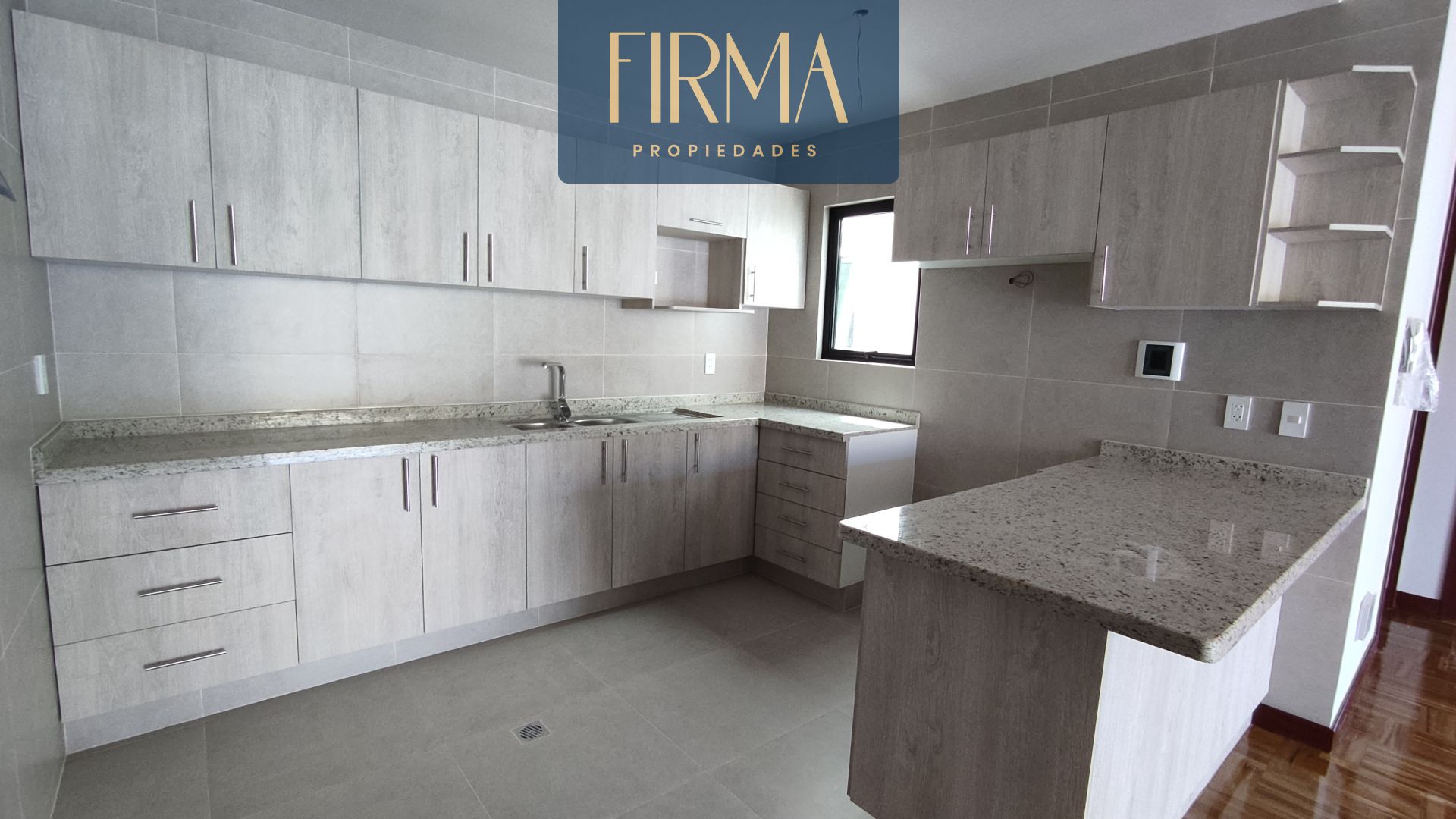 COMPRA ESTE DEPARTAMENTO EN CALACOTO, EDIFICIO LONDRES