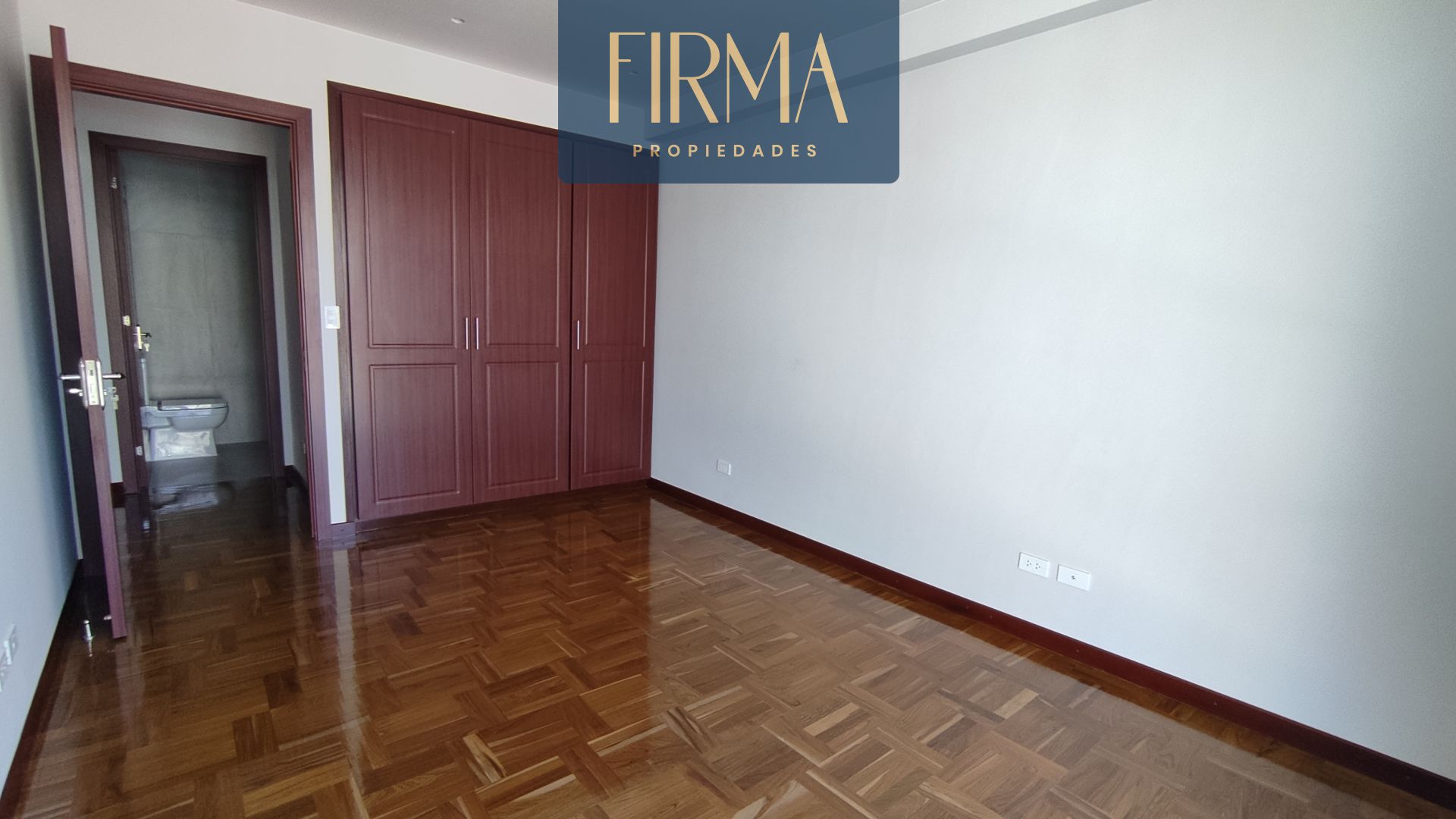 COMPRA ESTE DEPARTAMENTO EN CALACOTO, EDIFICIO LONDRES