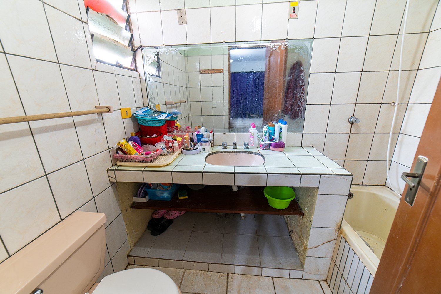 CASA EN VENTA DE 3 DORMITORIOS ZONA ESTE