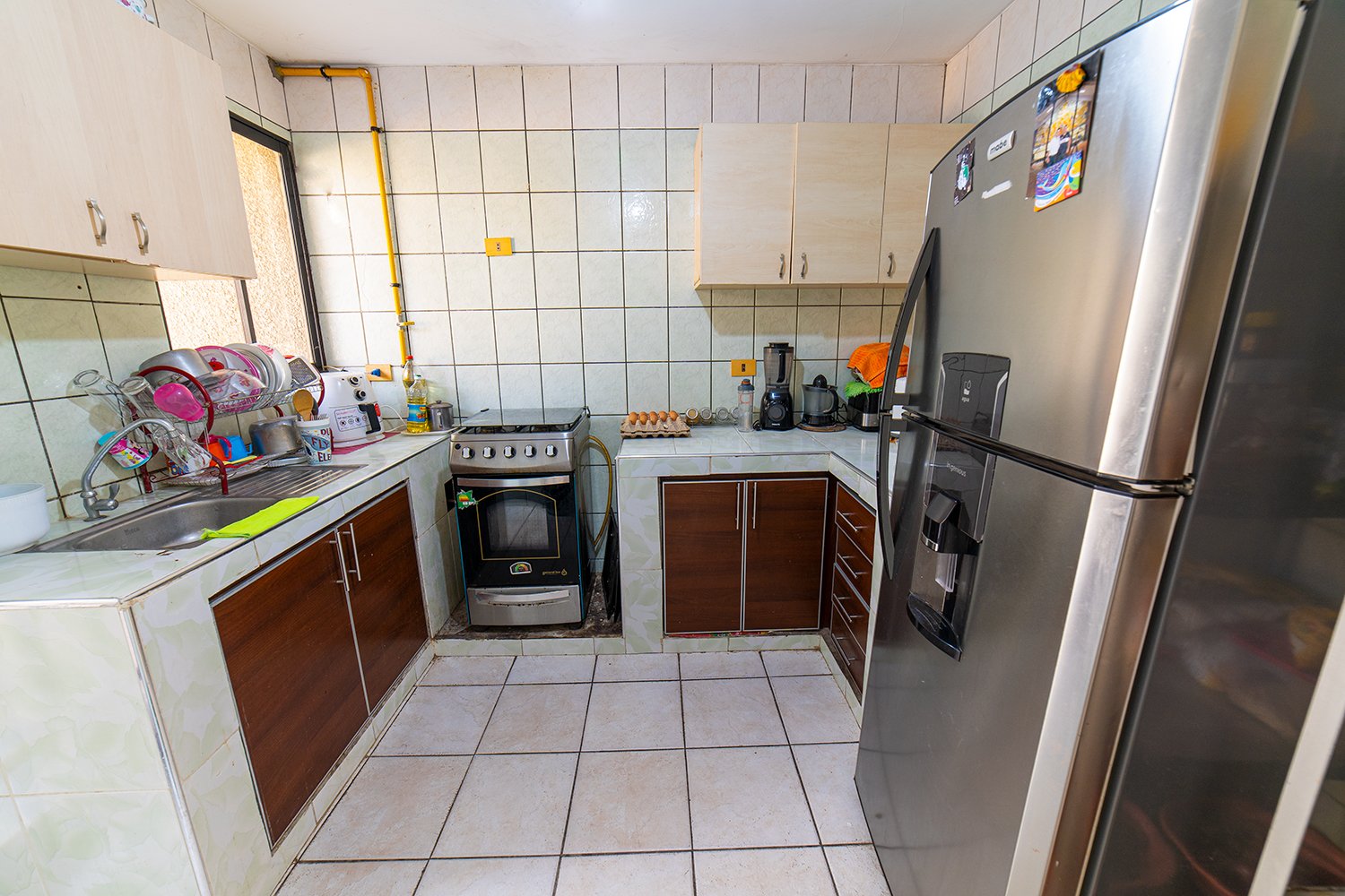 CASA EN VENTA DE 3 DORMITORIOS ZONA ESTE