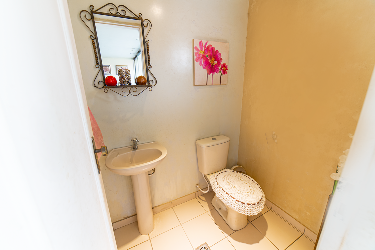Casa en venta de 3 dormitorios condominio Bella Vista zona E