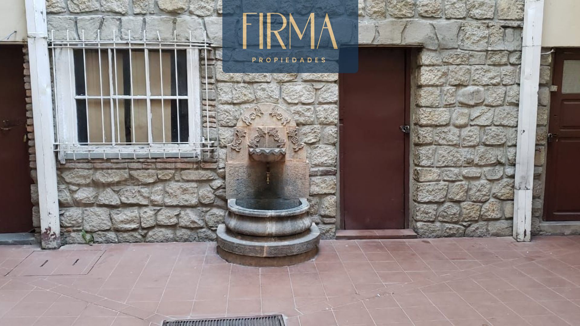 COMPRA ESTA CASA EN EL CENTRO DE LA CIUDAD DE LA PAZ