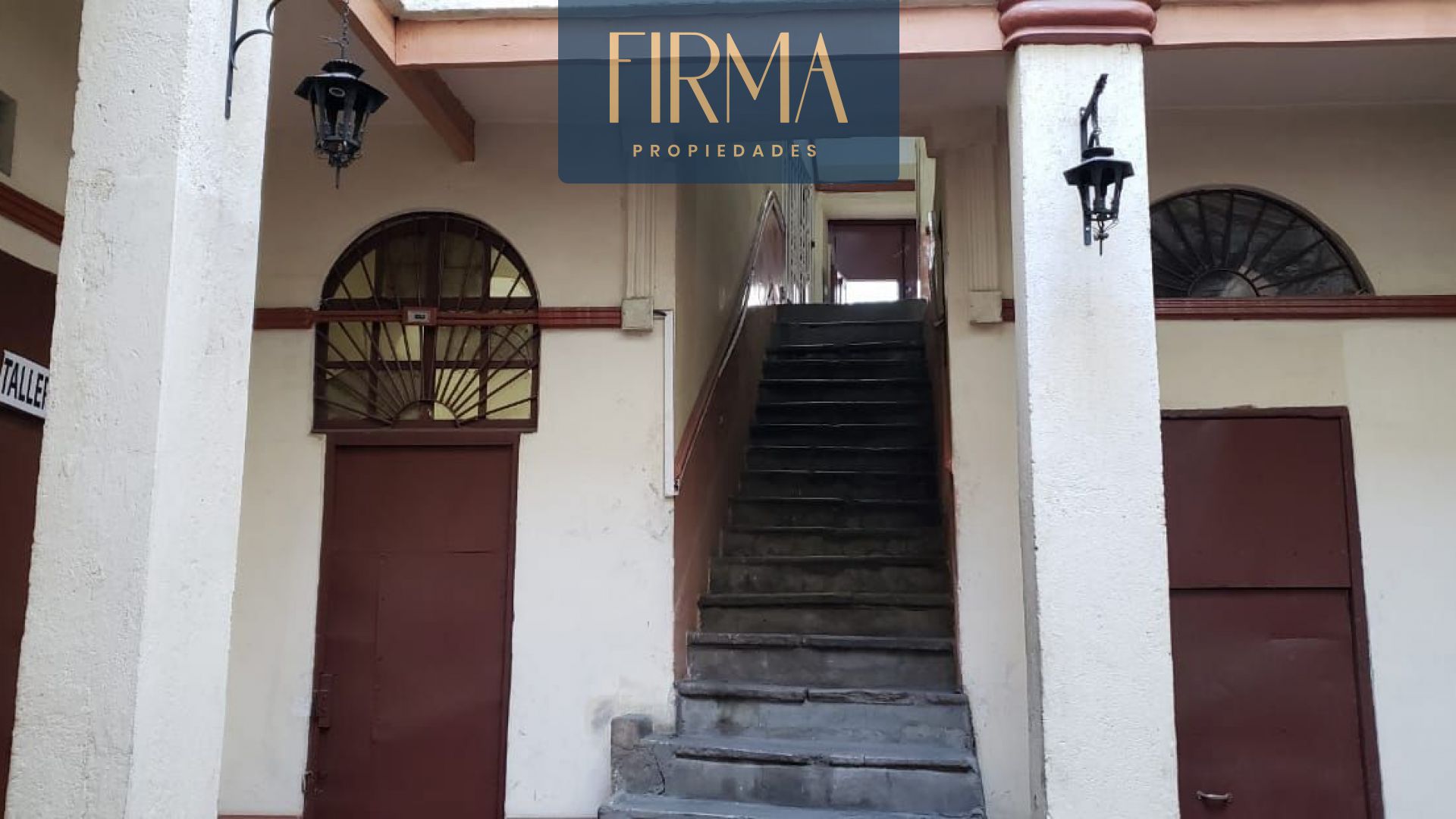 COMPRA ESTA CASA EN EL CENTRO DE LA CIUDAD DE LA PAZ