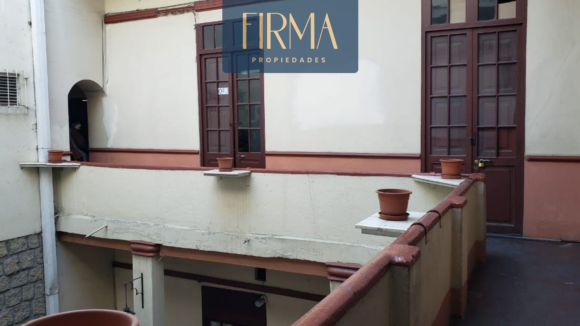 COMPRA ESTA CASA EN EL CENTRO DE LA CIUDAD DE LA PAZ