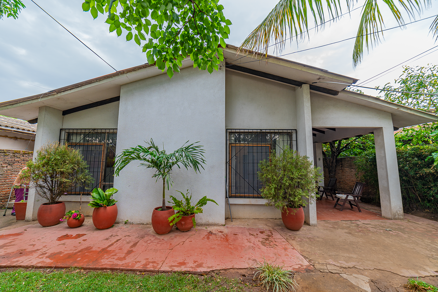 ¡HERMOSA CASA FAMILIAR!