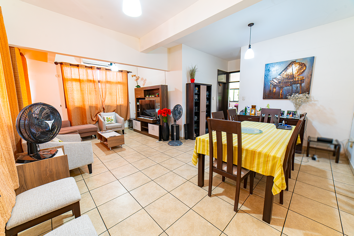 CASA EN VENTA ZONA NORTE - ENTE AV. ALEMANA Y MUTUALISTA