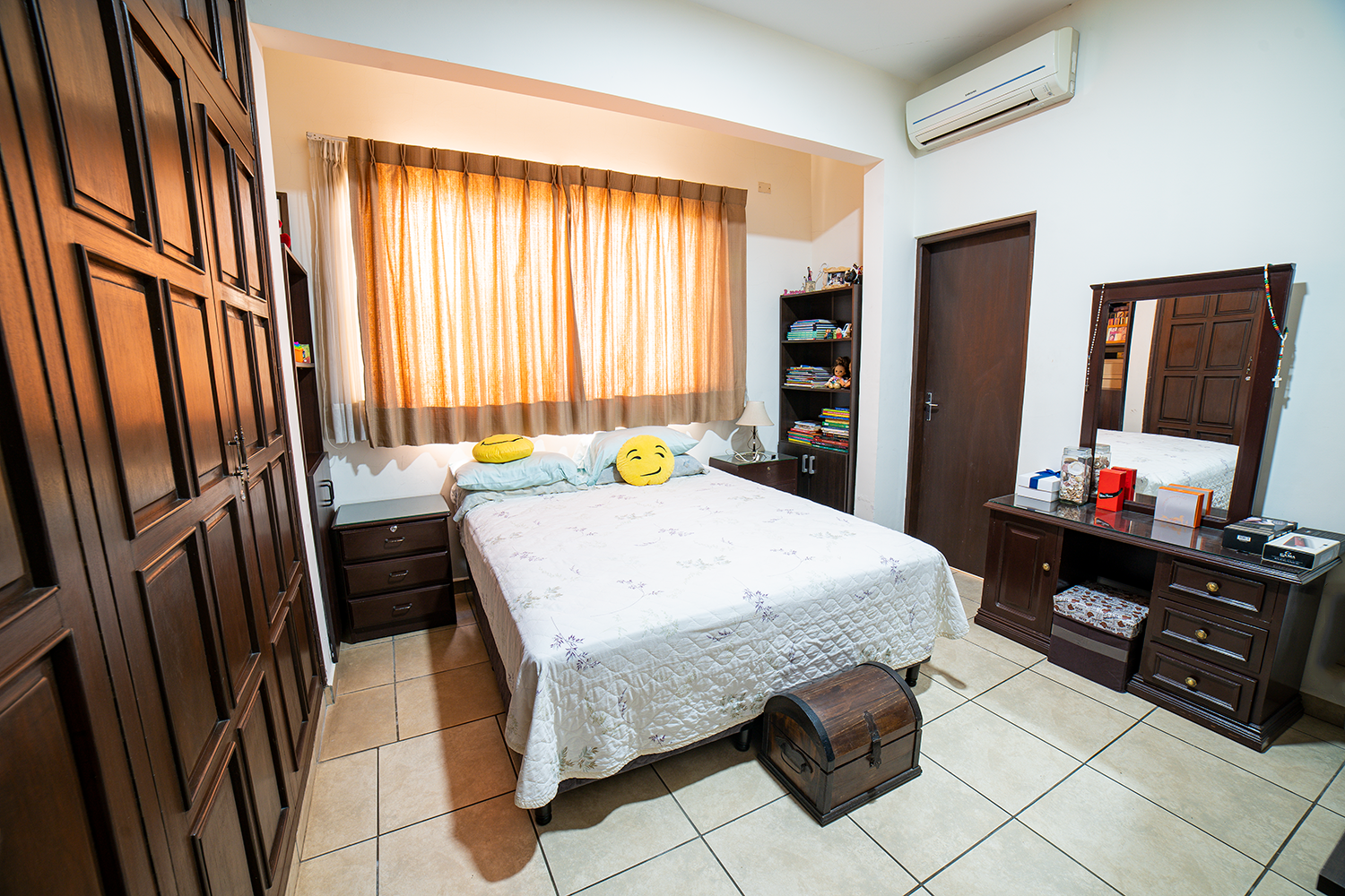 CASA EN VENTA ZONA NORTE - ENTE AV. ALEMANA Y MUTUALISTA