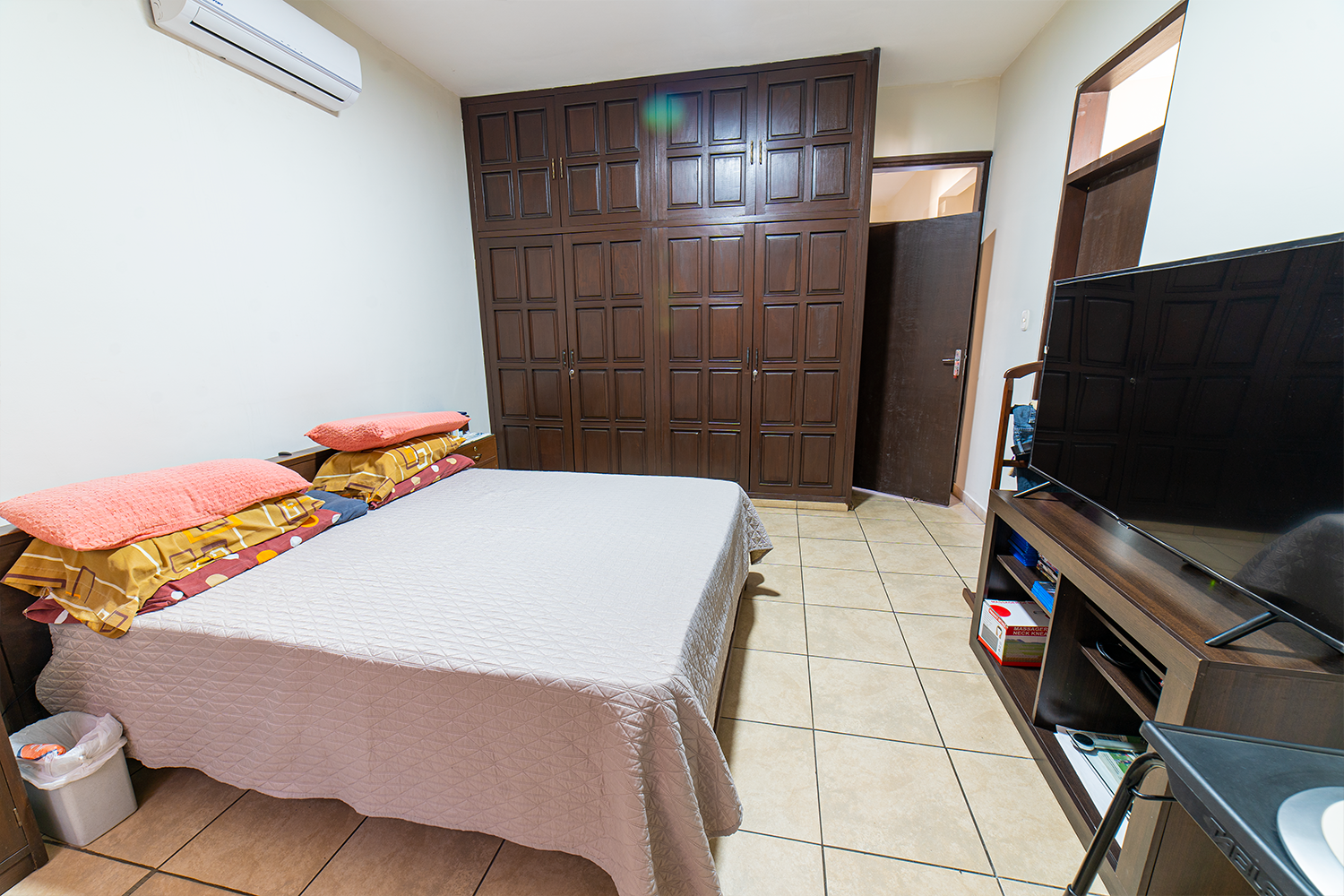 CASA EN VENTA ZONA NORTE - ENTE AV. ALEMANA Y MUTUALISTA