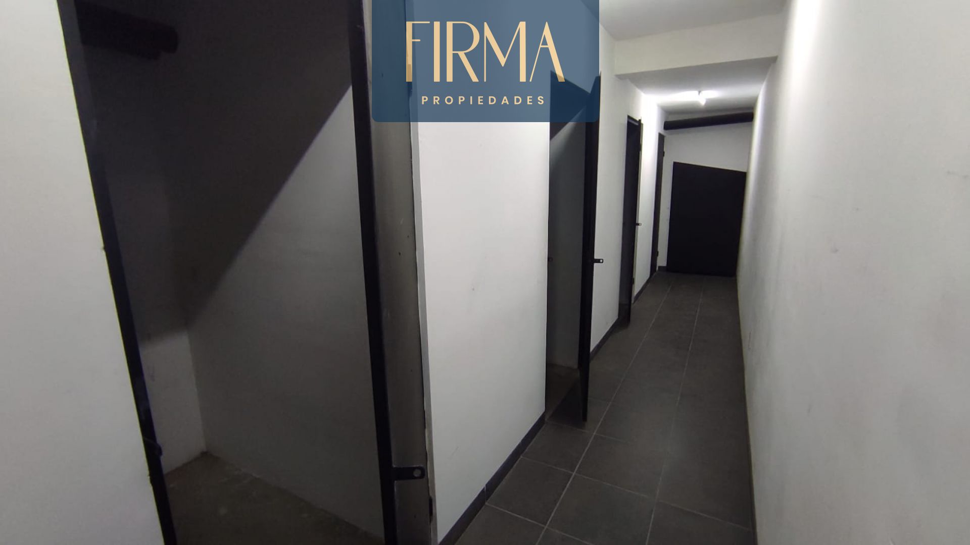COMPRA ESTE EDIFICIO CON OFICINAS EN BAJO SEGUENCOMA