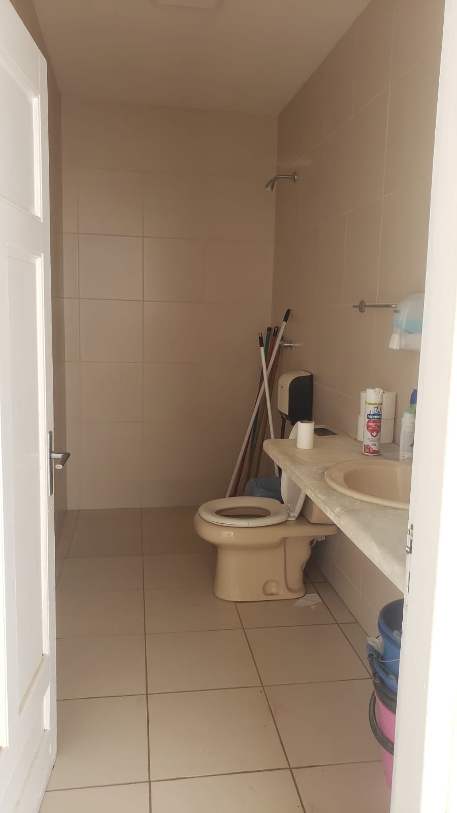 Casa comercial en venta