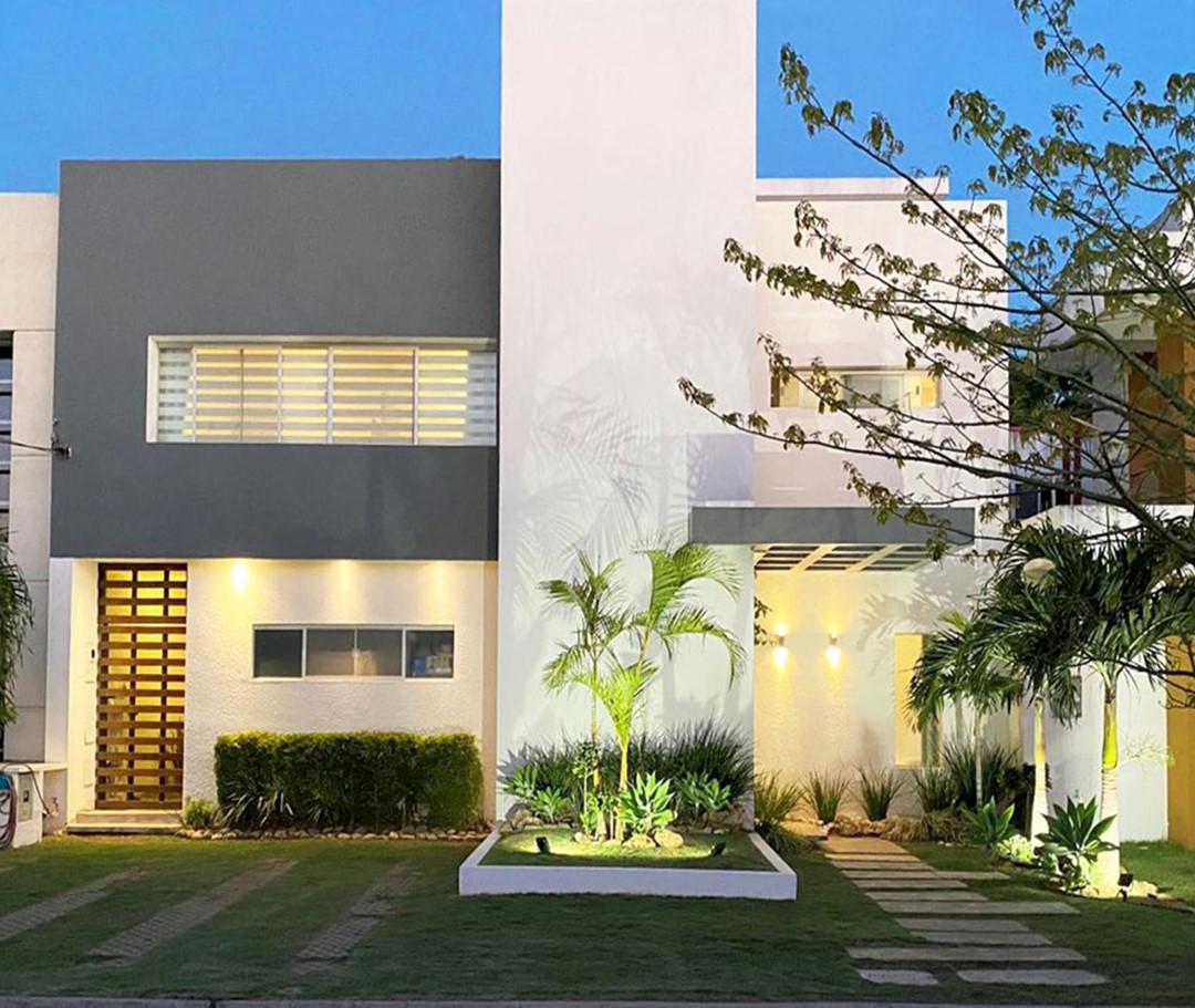 CASA EN VENTA EN ZONA NORTE, CONDOMINIO BARCELÓ