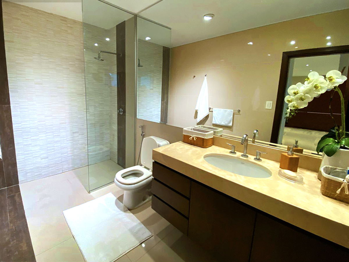 CASA EN VENTA EN ZONA NORTE, CONDOMINIO BARCELÓ