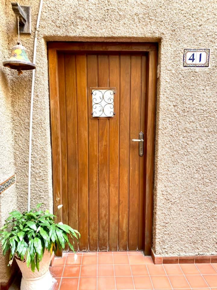DEPARTAMENTO TRIPLEX TIPO CASA SOBRE SEXTO ANILLO AV BANZER