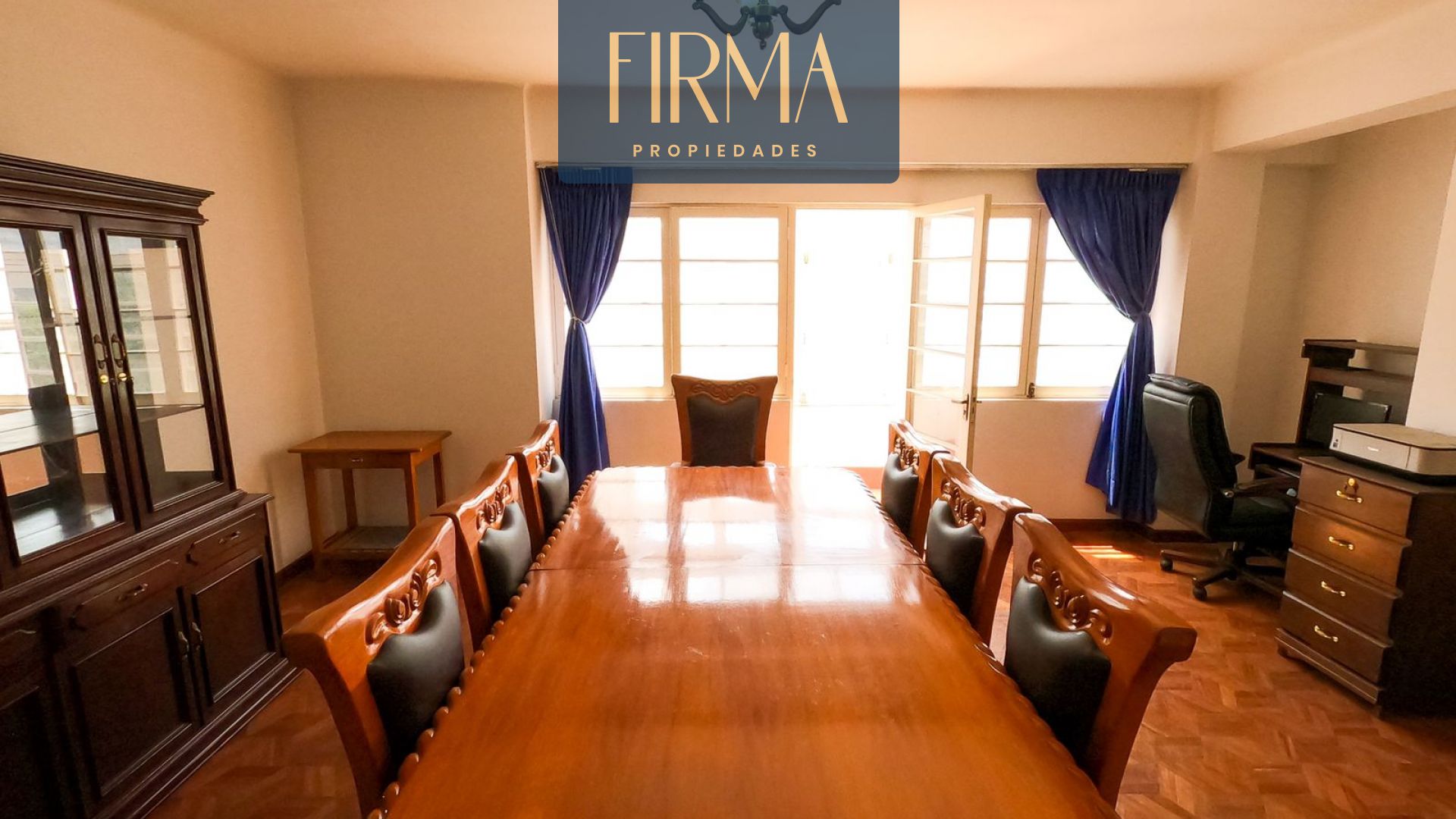 COMPRA ESTA OFICINA AMOBLADA EN EL CENTRO