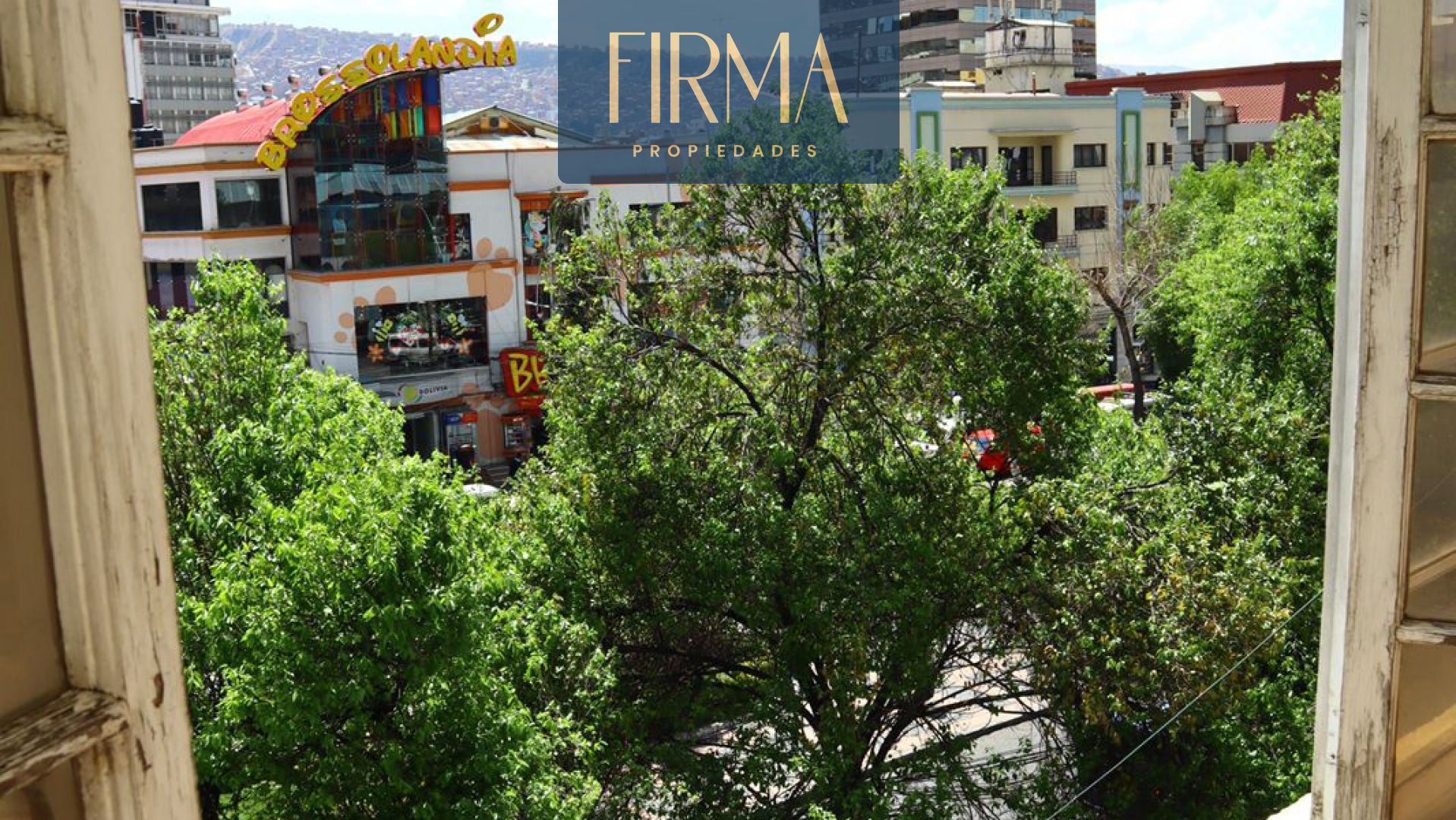 COMPRA ESTA OFICINA AMOBLADA EN EL CENTRO