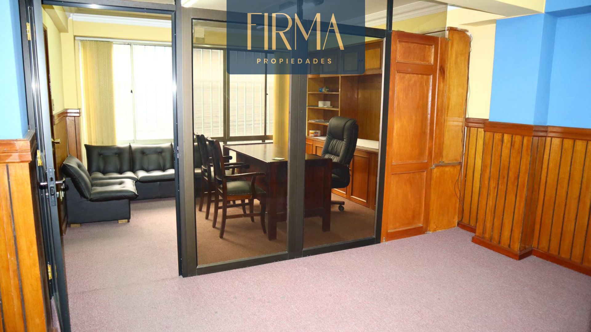 COMPRA ESTA OFICINA AMOBLADA EN EL CENTRO
